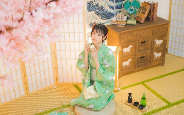 感叹爱情默默等待伤感的句子