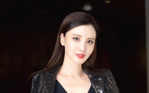 伤感的句子不是爱情的句子