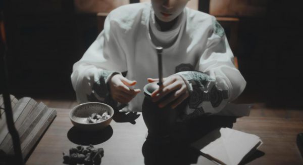 一年级寒假日记50字：吃柚子