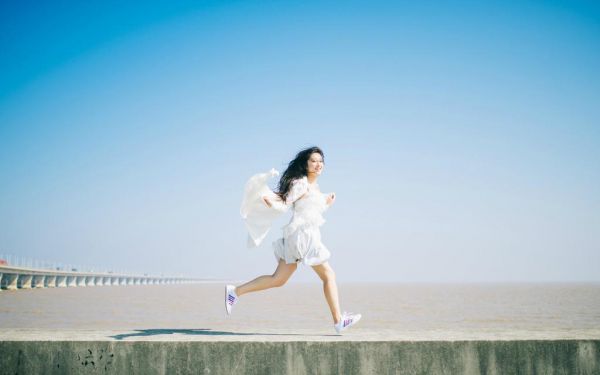 观察花生的日记作文4篇