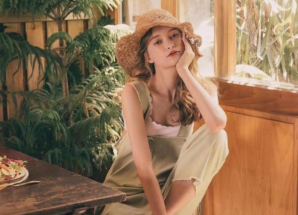 全章节小说神医王妃真嚣张佟佳璇风灿煦by叶坚强阅读