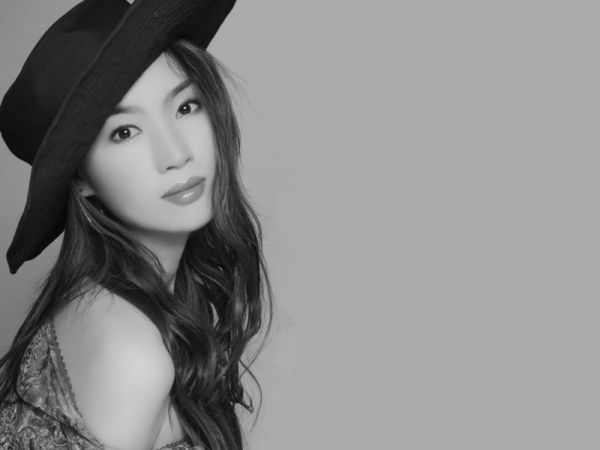 蓝星景市2013年3月21日晚九点青瓷体育馆全本小说(蓝星景市2013年3月21日晚九点青瓷体育馆)全文阅读