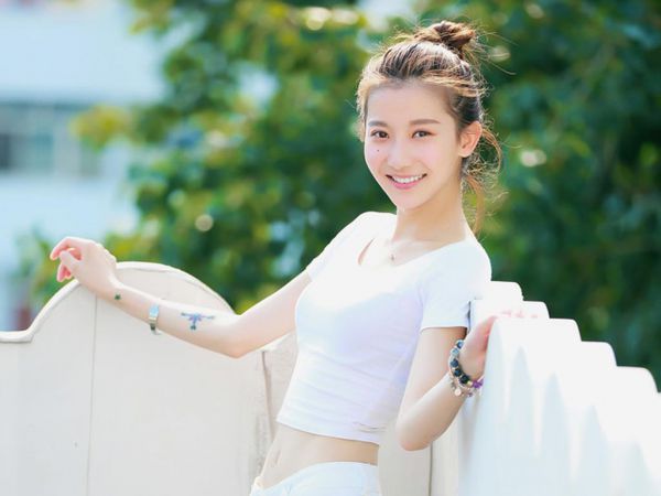 观察百灵鸟小学生日记