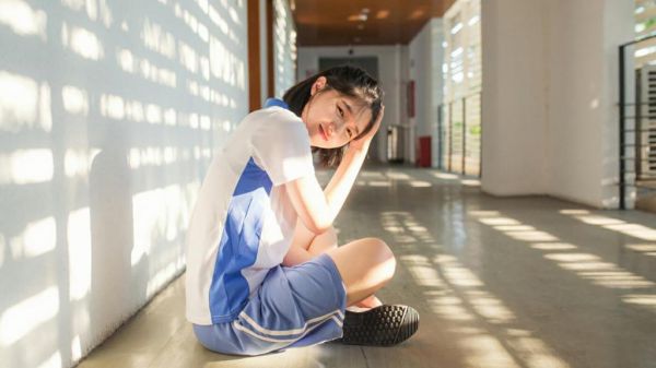 小金鱼观察小学生日记400字