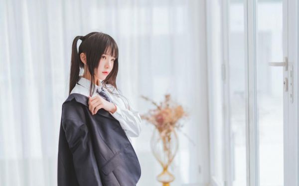 感觉童话故事里的爱情好唯美的句子