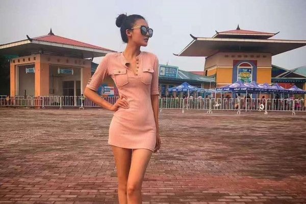 丈夫给女儿饭卡冲一万,我提出不退十万就离婚全文最新章节免费阅读