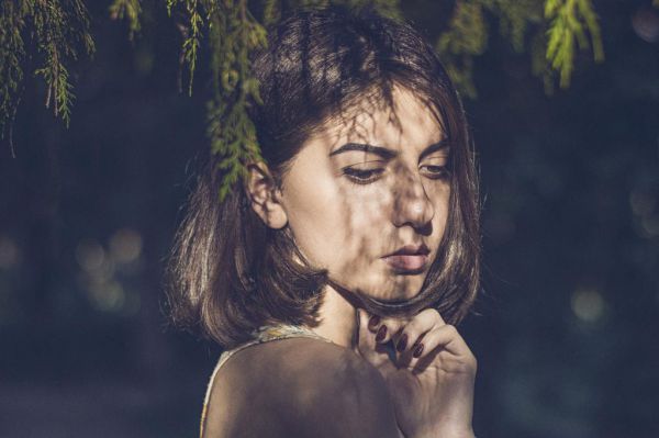 形容爱情伤感的句子说说心情