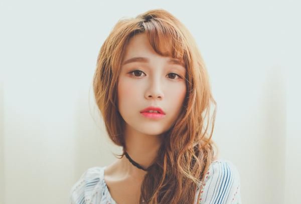 形容爱情的伤感的句子说说心情短语
